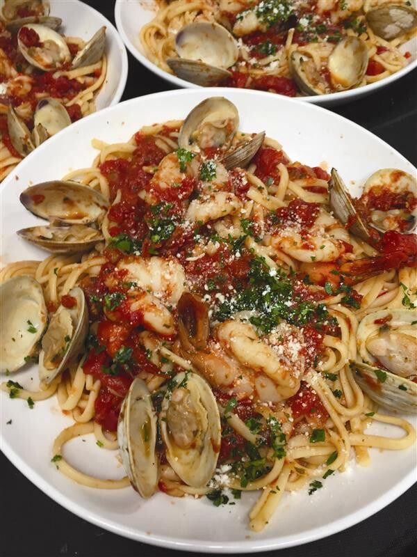 Pro’s Epicurean Market & Cafe